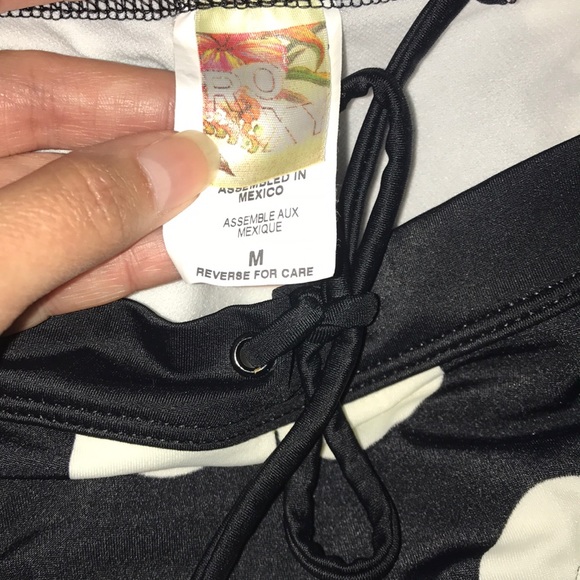 COPY - Roxy Swimsuit - Picture 3 of 5